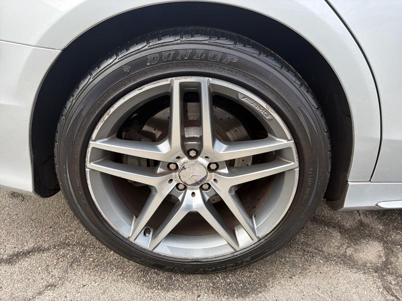 Mercedes-Benz S-Class S550 2014