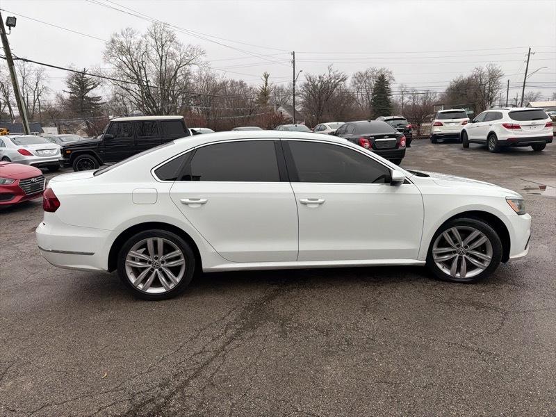 Volkswagen Passat SE 2018