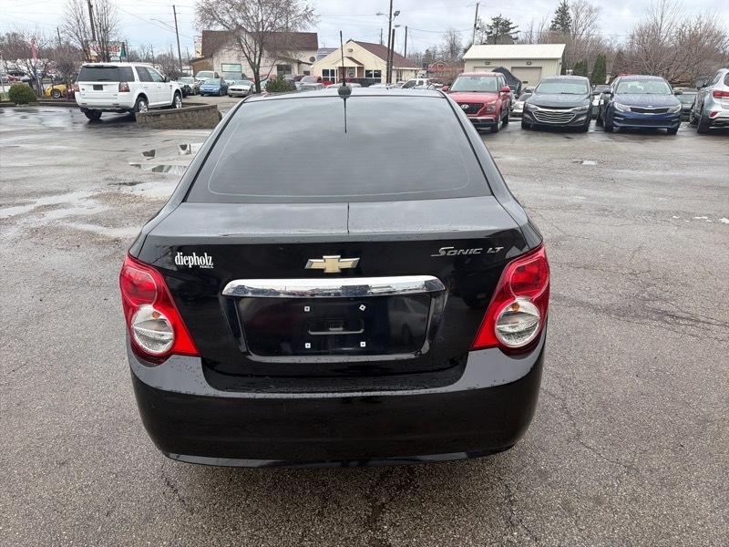 Chevrolet Sonic LT Auto Sedan 2016