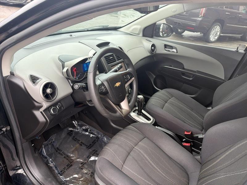 Chevrolet Sonic LT Auto Sedan 2016