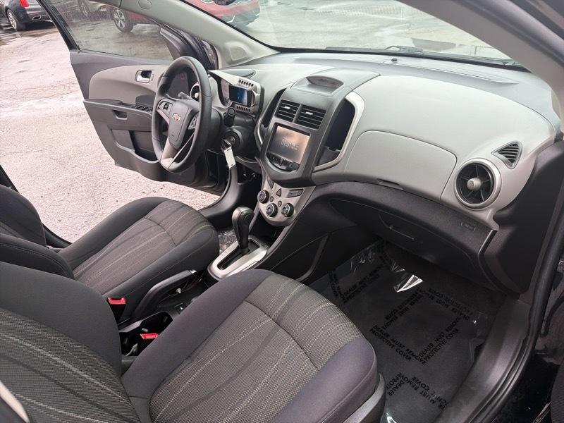 Chevrolet Sonic LT Auto Sedan 2016