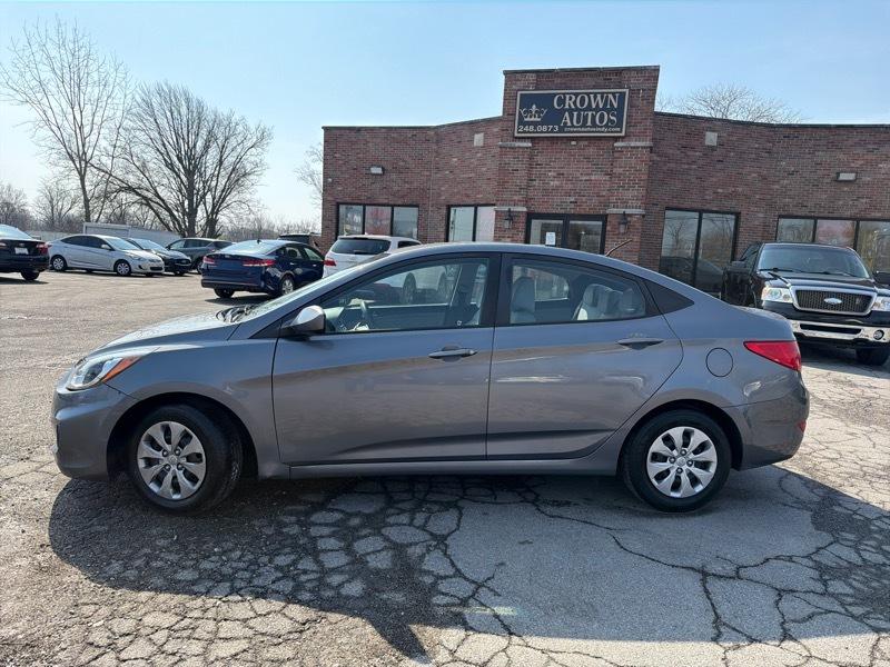 Hyundai Accent SE 4-Door 6A 2017