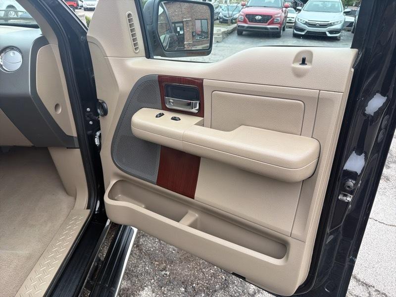 Ford F-150 Lariat SuperCrew Short Box 4WD 2008