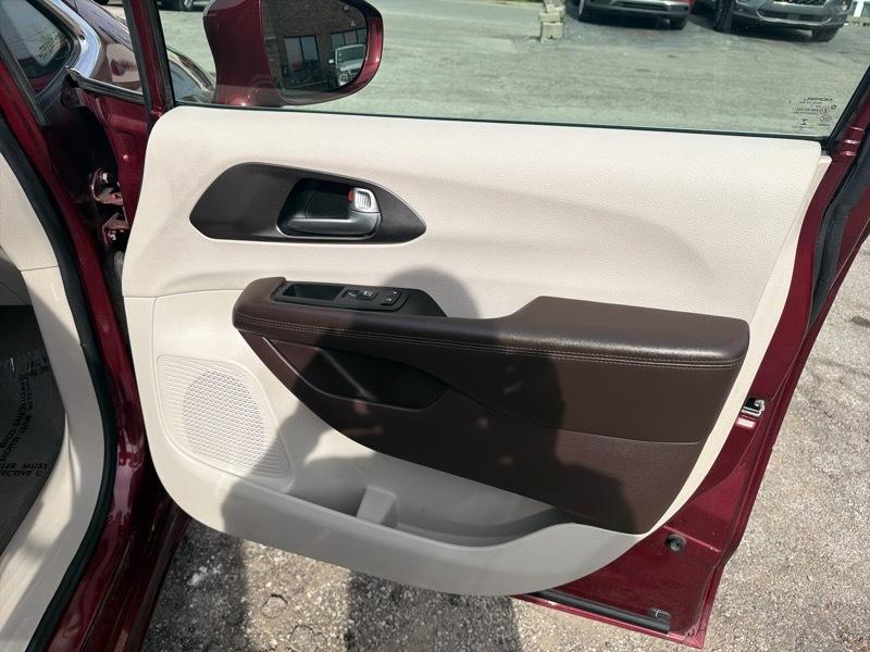 Chrysler Pacifica Touring-L Plus 2018