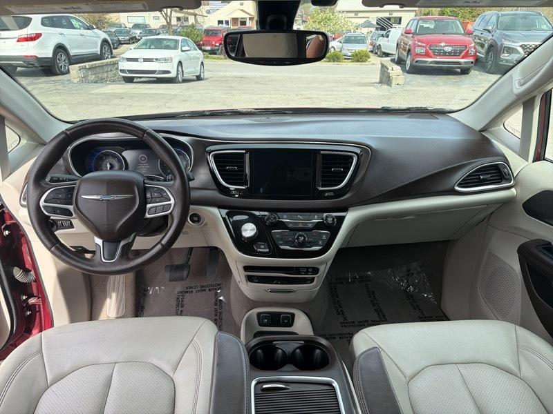 Chrysler Pacifica Touring-L Plus 2018
