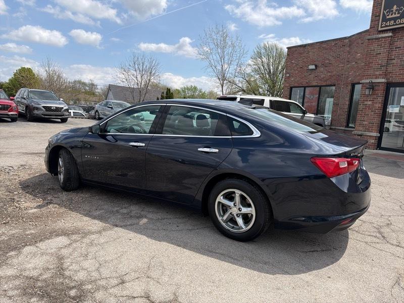 Chevrolet Malibu LS 2017
