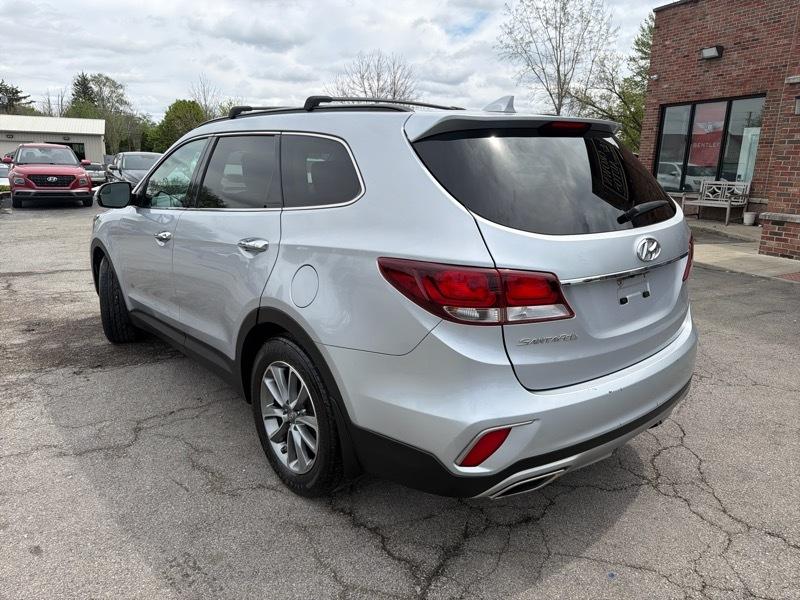 Hyundai Santa Fe SE FWD 2018