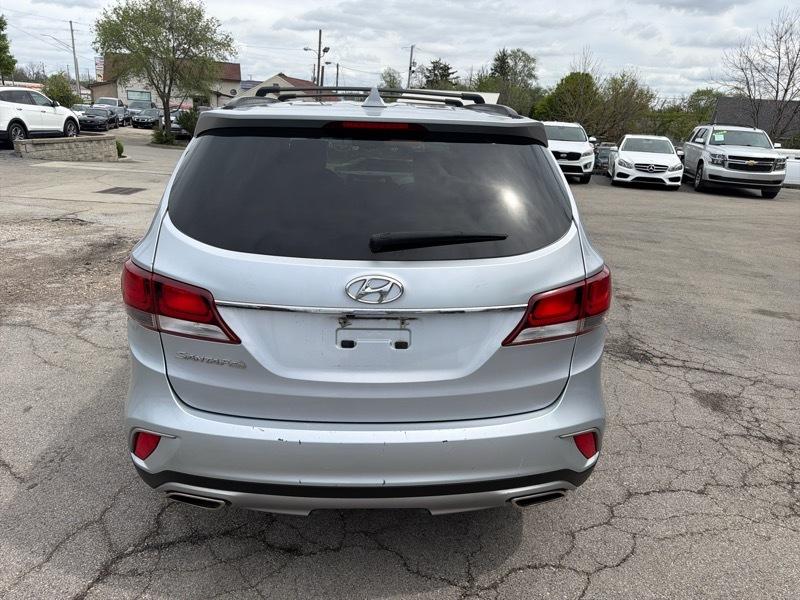 Hyundai Santa Fe SE FWD 2018