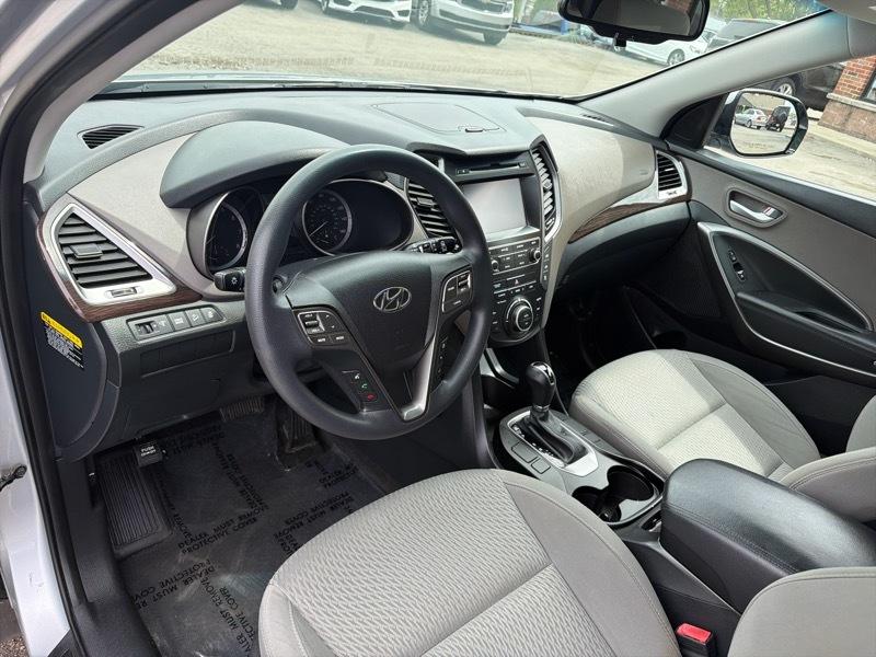 Hyundai Santa Fe SE FWD 2018