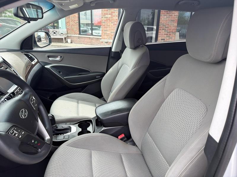 Hyundai Santa Fe SE FWD 2018