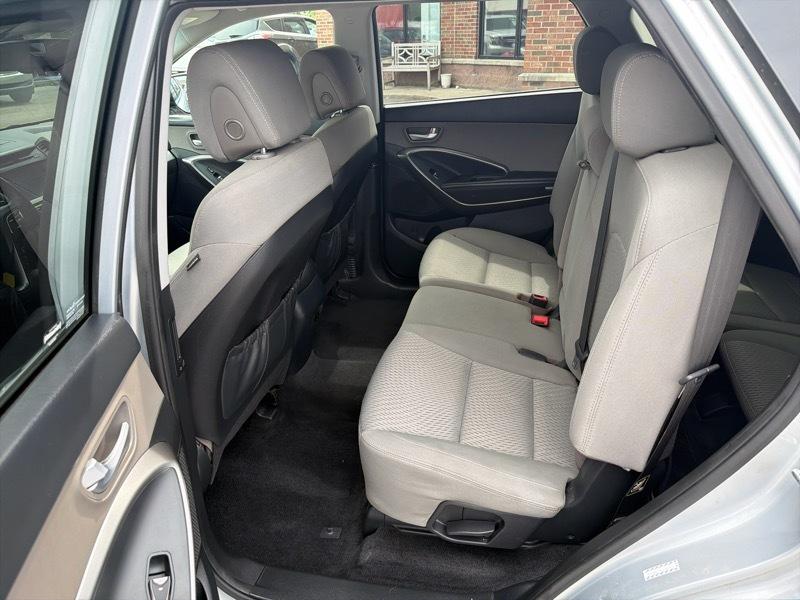 Hyundai Santa Fe SE FWD 2018