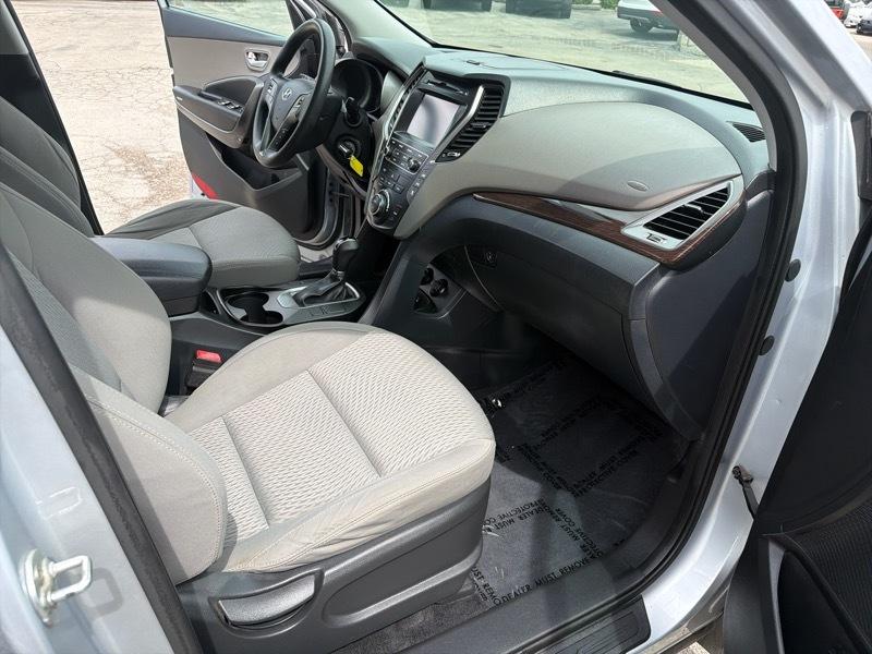 Hyundai Santa Fe SE FWD 2018