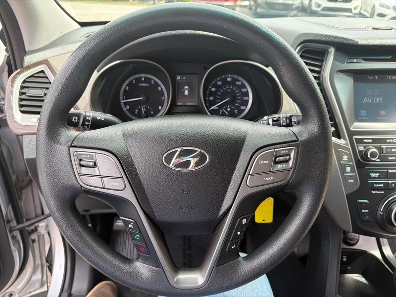 Hyundai Santa Fe SE FWD 2018