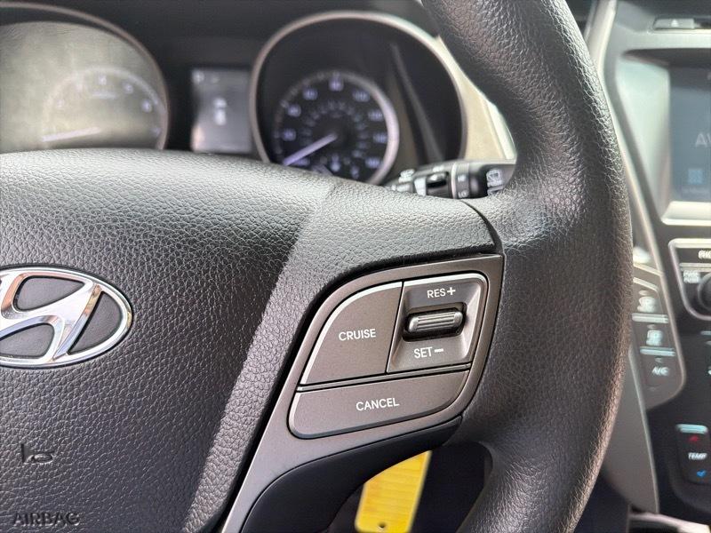 Hyundai Santa Fe SE FWD 2018