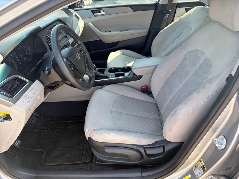 Hyundai Sonata SE 2015