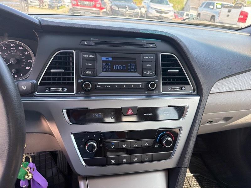 Hyundai Sonata SE 2015