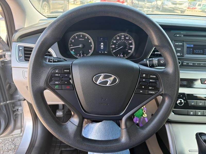 Hyundai Sonata SE 2015