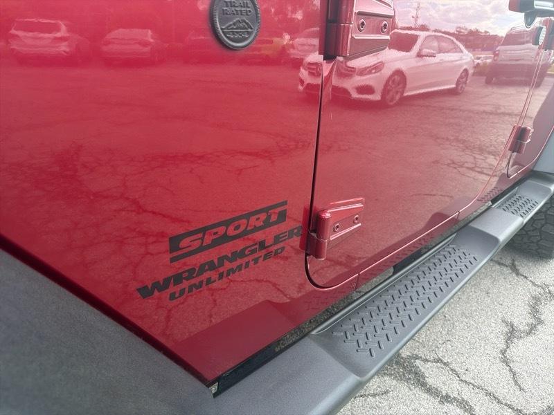 Jeep Wrangler Unlimited Sport 4WD 2012