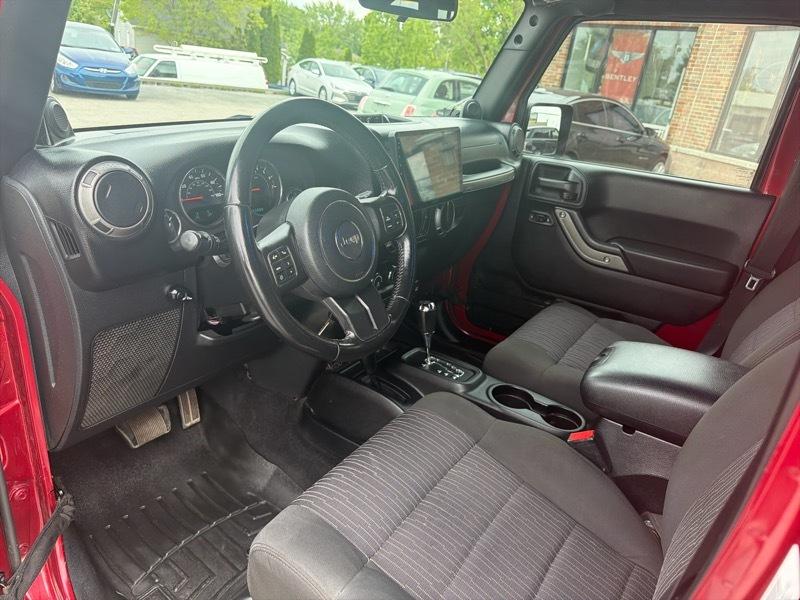 Jeep Wrangler Unlimited Sport 4WD 2012