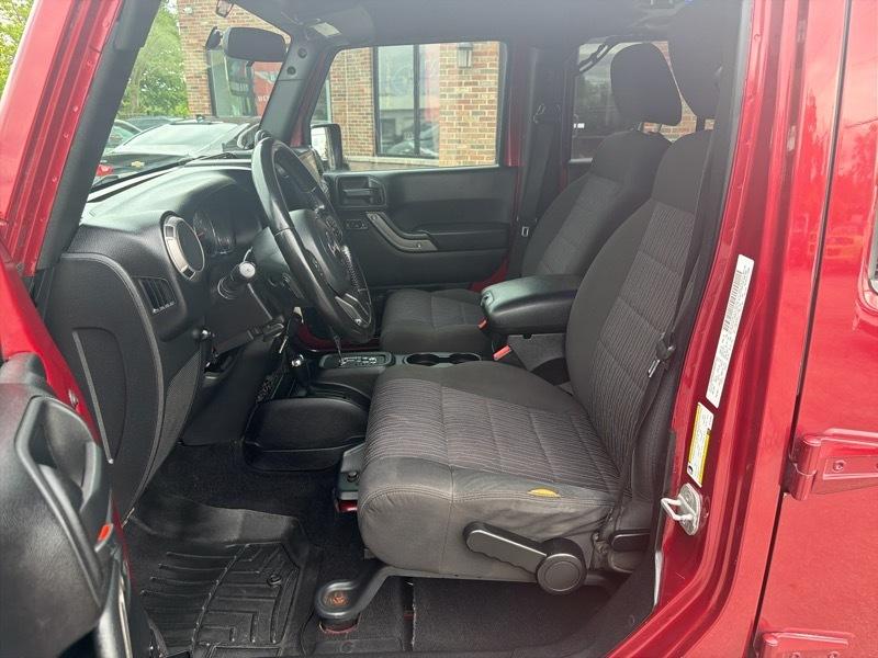 Jeep Wrangler Unlimited Sport 4WD 2012