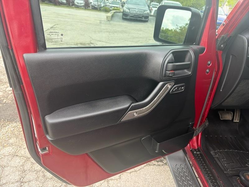 Jeep Wrangler Unlimited Sport 4WD 2012