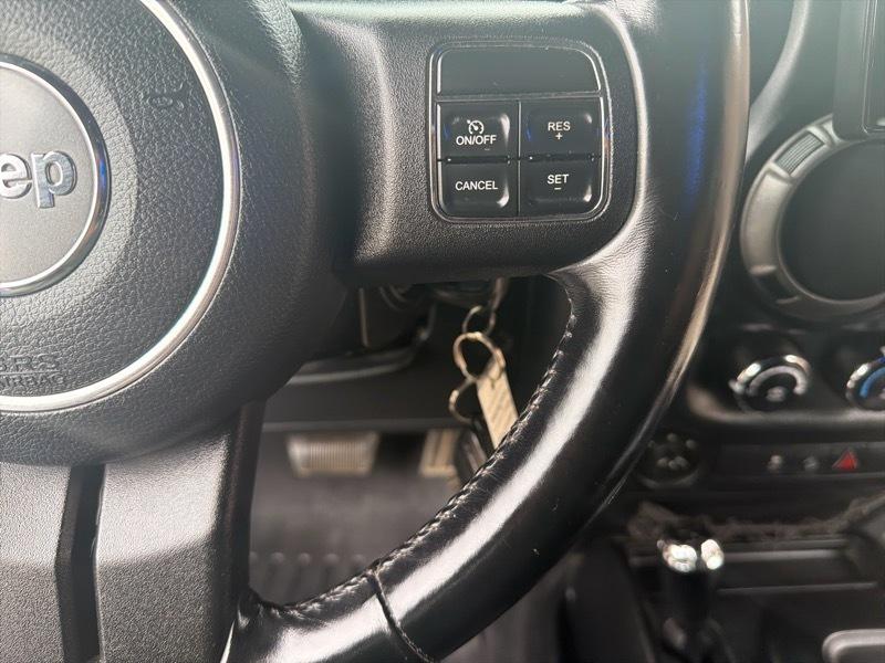 Jeep Wrangler Unlimited Sport 4WD 2012