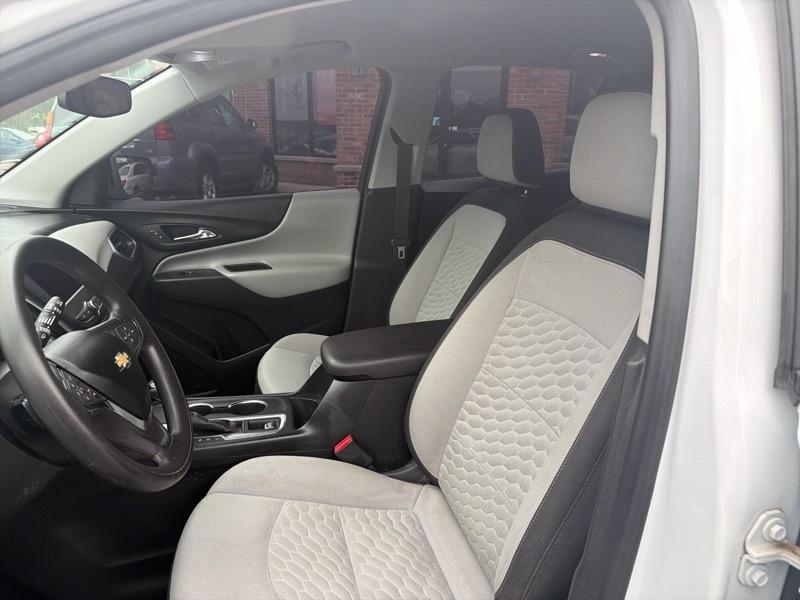 Chevrolet Equinox LS 2WD 2020