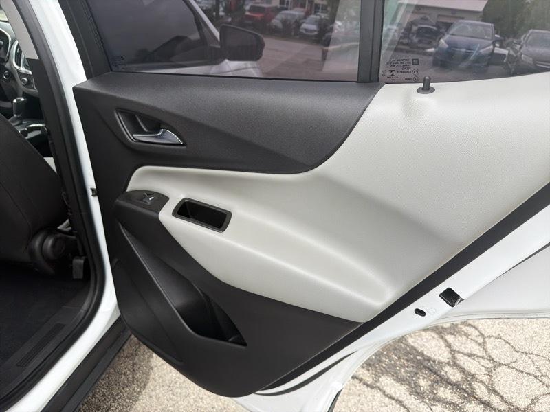 Chevrolet Equinox LS 2WD 2020