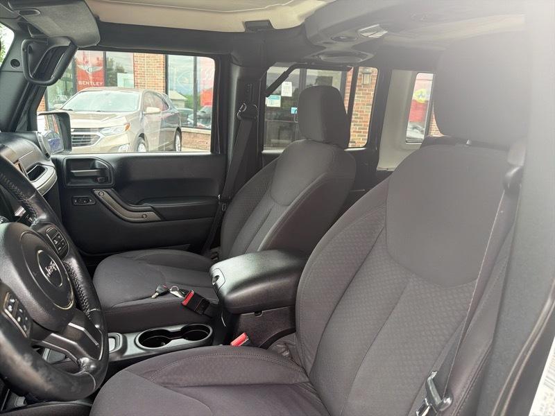 Jeep Wrangler Unlimited Sport 4WD 2013