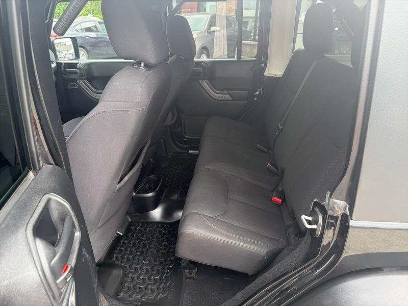 Jeep Wrangler Unlimited Sport 4WD 2013