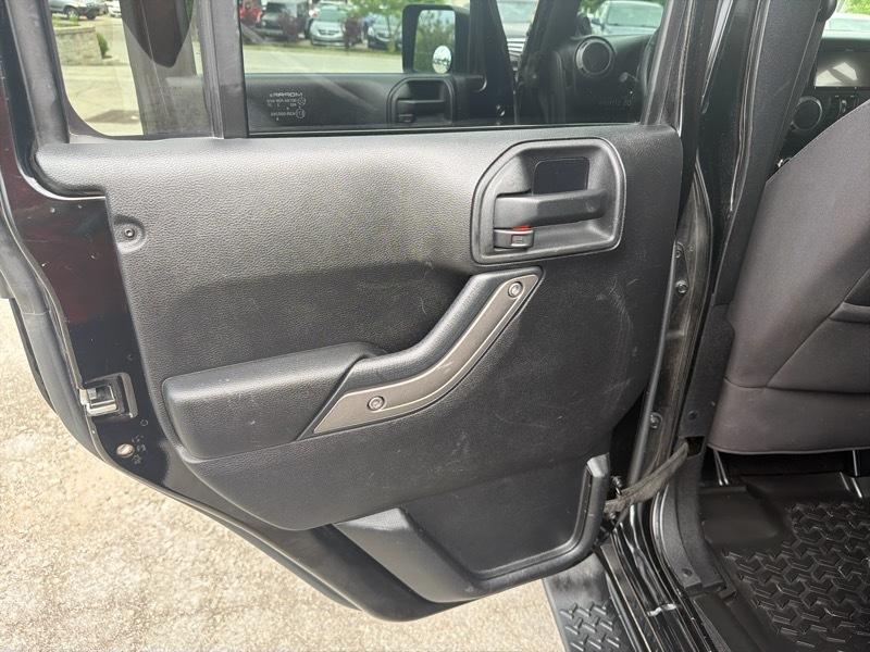 Jeep Wrangler Unlimited Sport 4WD 2013