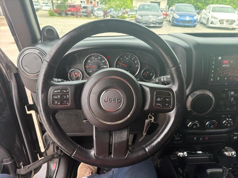 Jeep Wrangler Unlimited Sport 4WD 2013