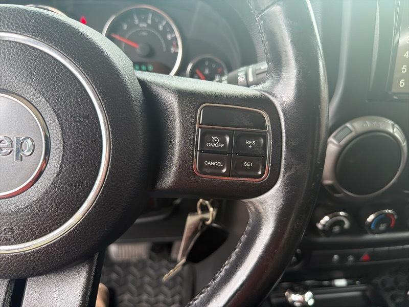 Jeep Wrangler Unlimited Sport 4WD 2013