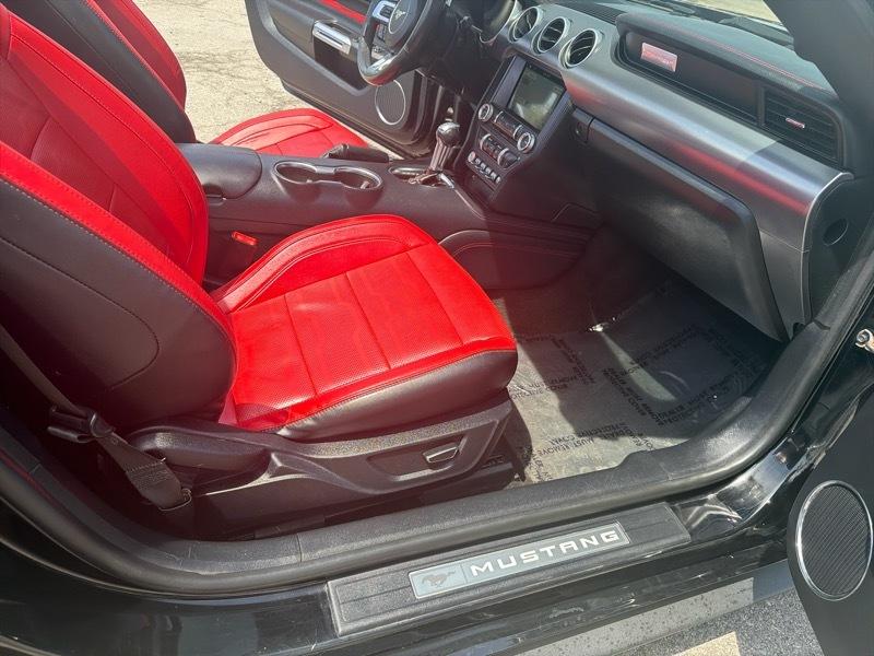 Ford Mustang EcoBoost Premium Convertible 2018