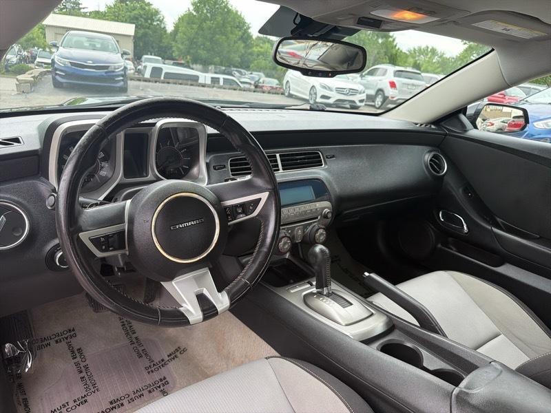 Chevrolet Camaro LT1 Coupe 2010