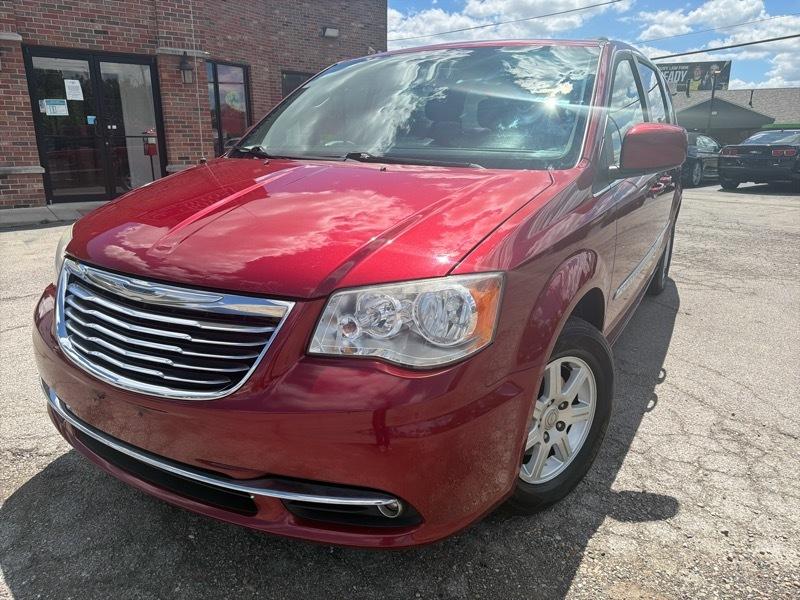 Chrysler Town & Country Touring 2013