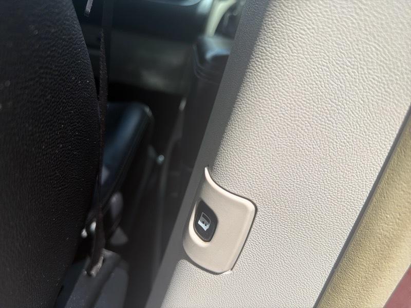 Chrysler Town & Country Touring 2013