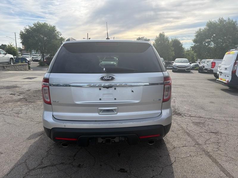 Ford Explorer XLT 4WD 2013