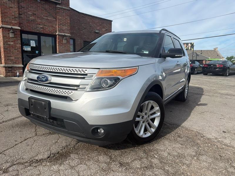 Ford Explorer XLT 4WD 2013