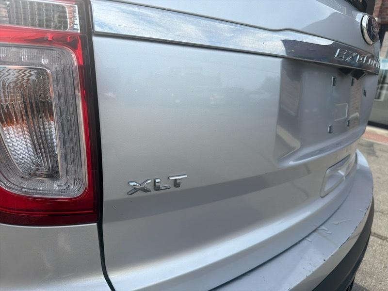Ford Explorer XLT 4WD 2013