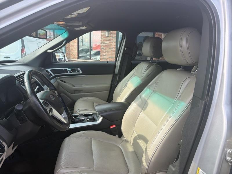 Ford Explorer XLT 4WD 2013