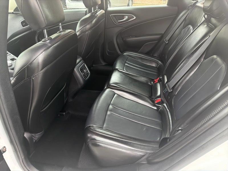 Chrysler 200 Limited Platinum 2017
