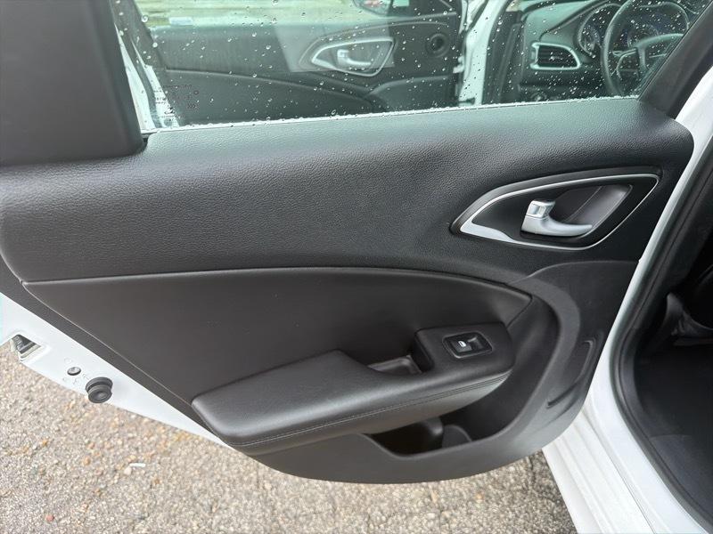 Chrysler 200 Limited Platinum 2017