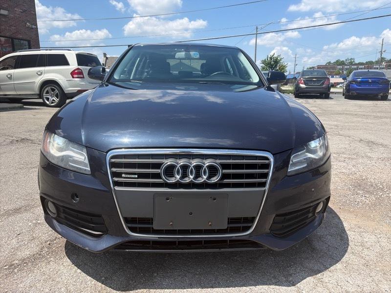 Audi A4 2.0T Sedan quattro Tiptronic 2012