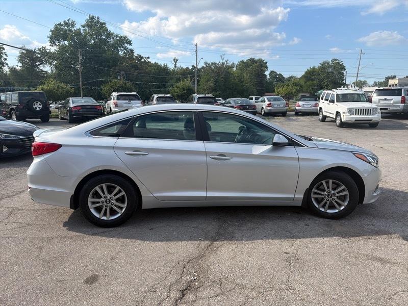 Hyundai Sonata SE 2015