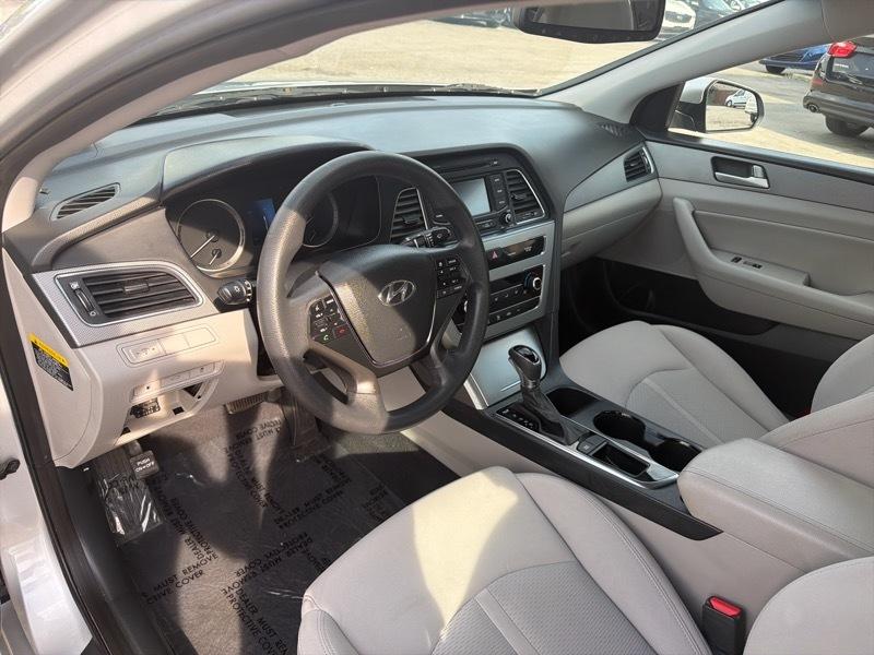 Hyundai Sonata SE 2015