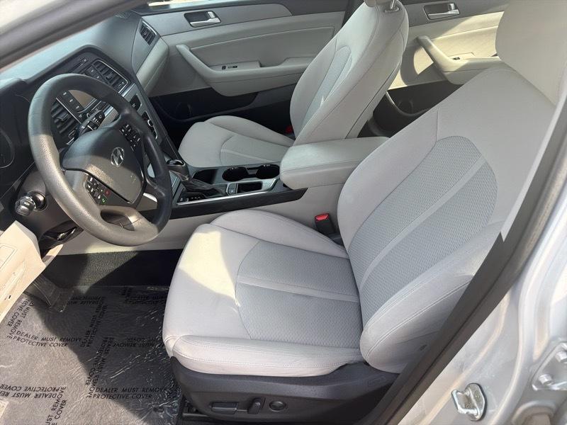 Hyundai Sonata SE 2015