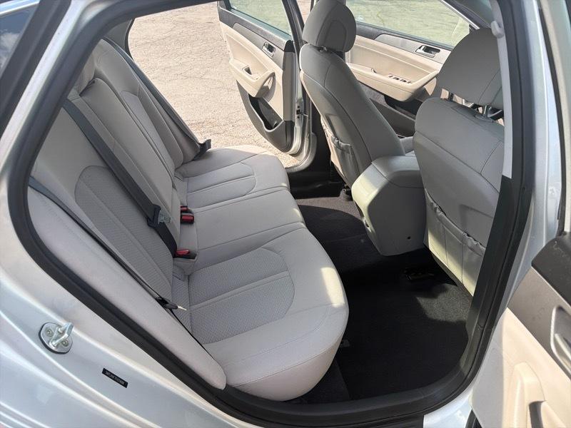 Hyundai Sonata SE 2015