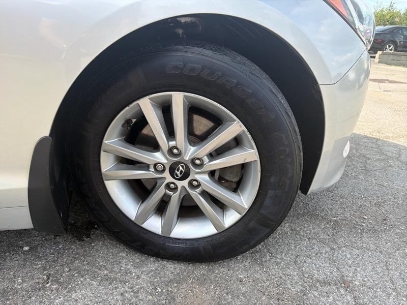 Hyundai Sonata SE 2015