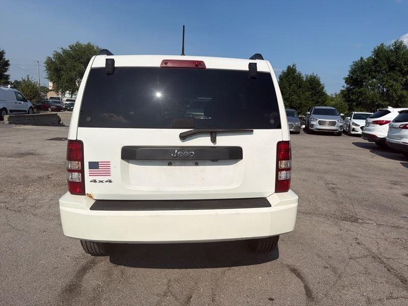 Jeep Liberty Sport 4WD 2010